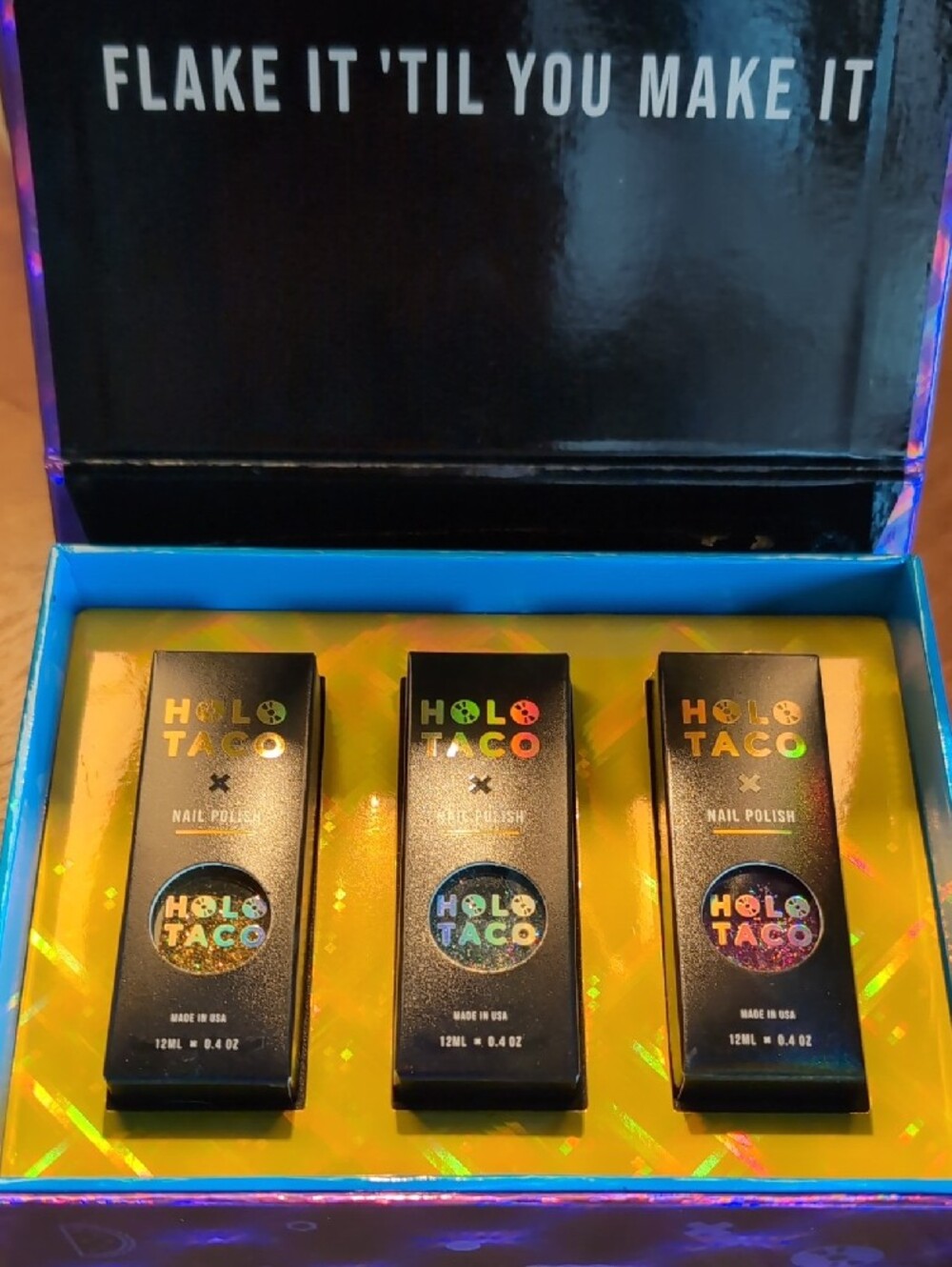 1st ANNIVERSARY SET HOLO TACO Holographic Top Coats - Blue Holographic Box - Picture 2 of 3